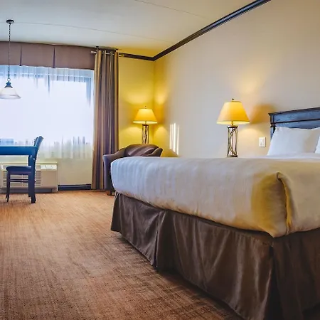 Hotel Le Montagnais Saguenay Exterior photo