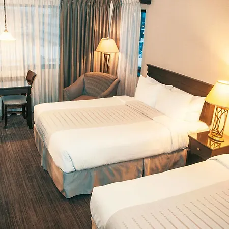Hotel Le Montagnais Saguenay Exterior photo