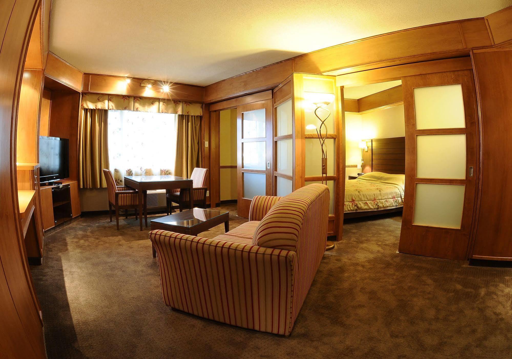 Hotel Le Montagnais Saguenay